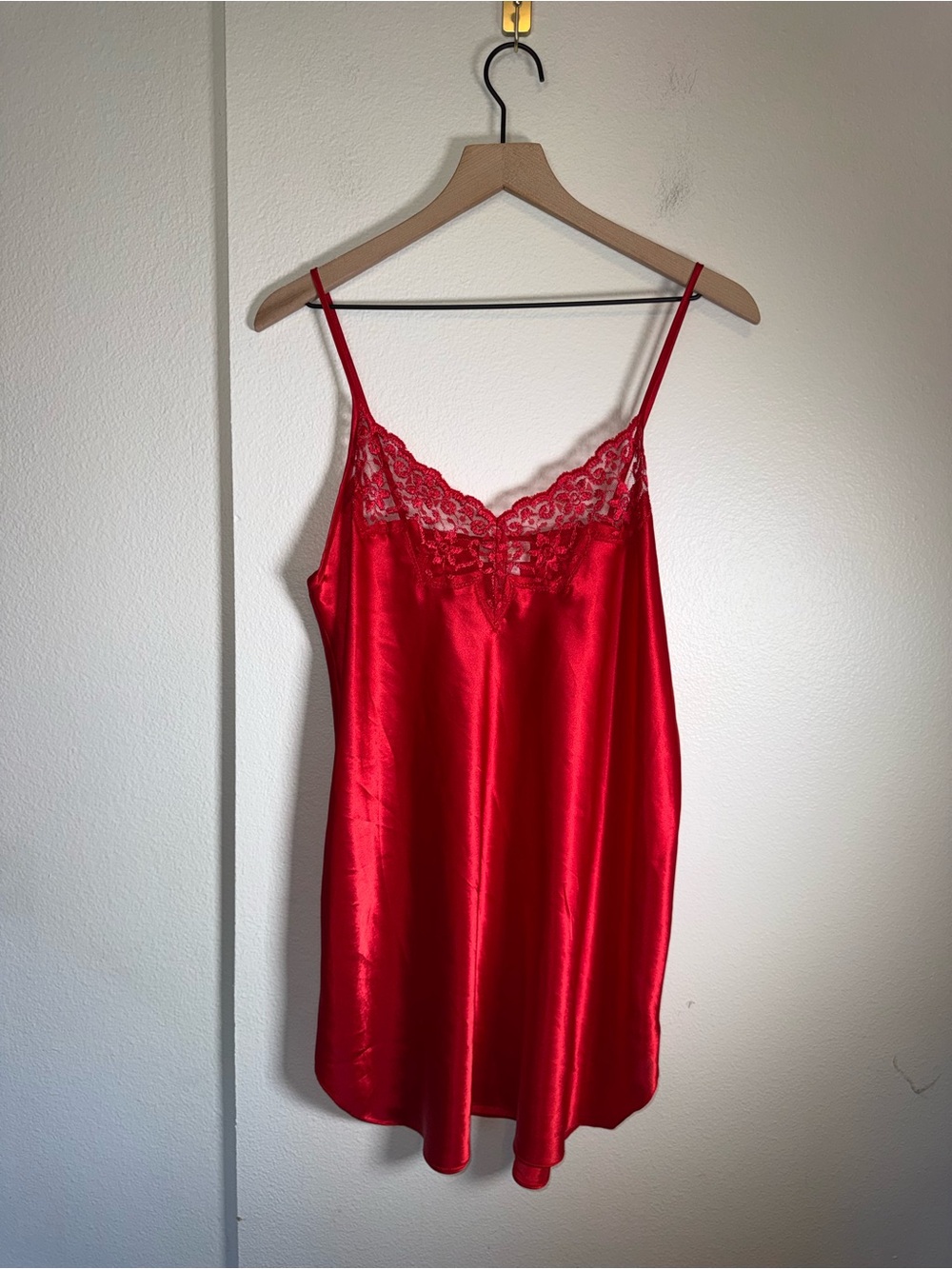 VINTAGE INNER MOST 1980s Red Satin Lace Detail Slip Dress L